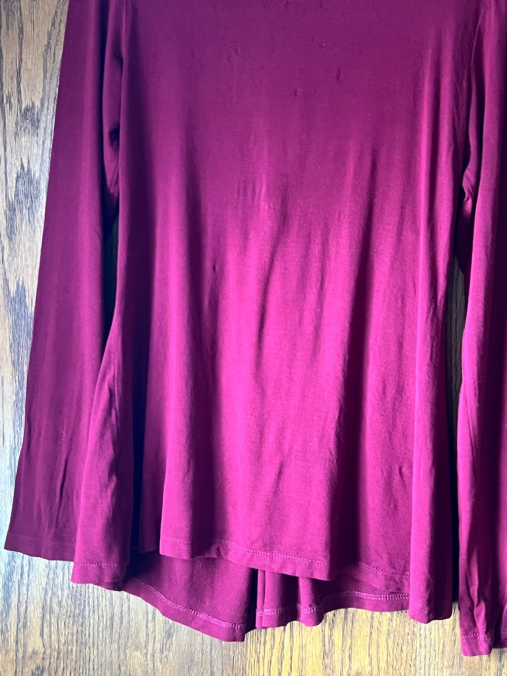 Olian Maternity maroon women’s top size medium - Picture 5 of 6